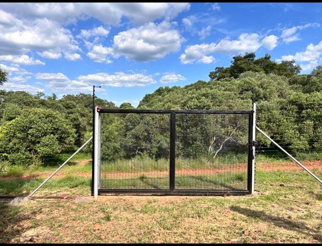 FARM FOR SALE IN BROEDERSTROOM